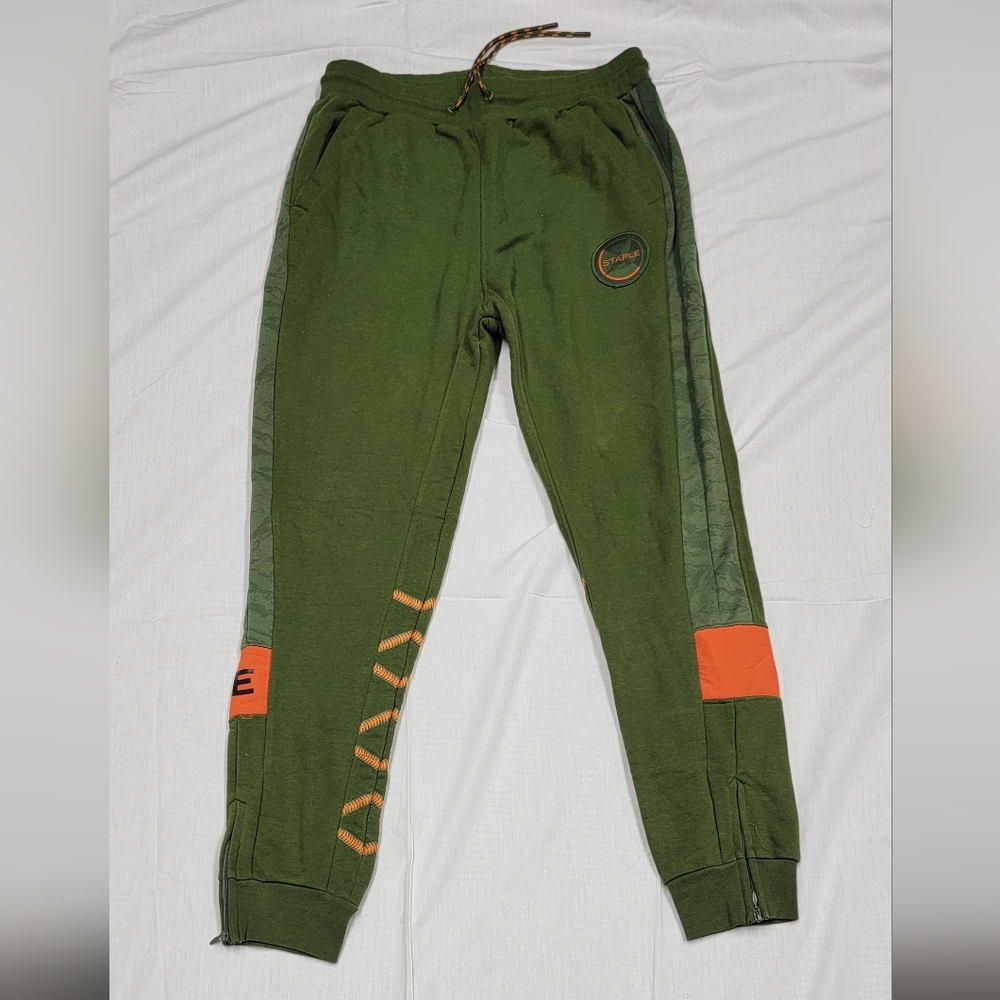 Staple Sweatpants - Picture 2 of 2